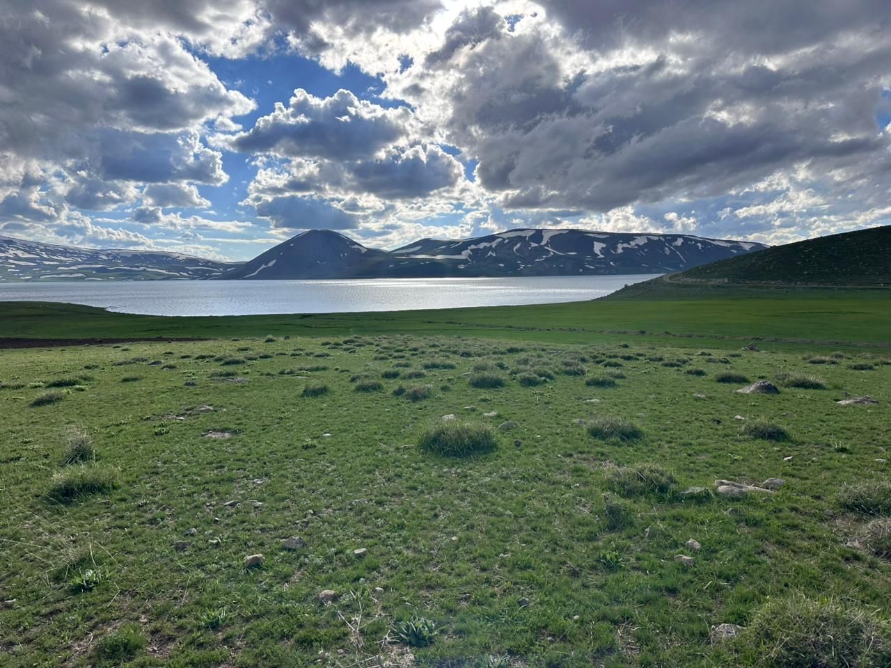 Озеро Балык (Balık Gölü), Агры, Восточная Турция